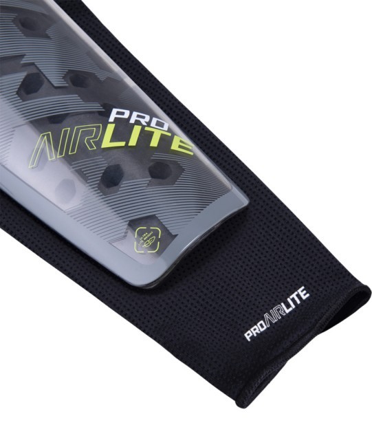 Щитки футбольные JÖGEL Proairlite (910055)