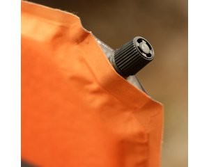 Самонадувающийся коврик Tramp TRI-002 (52082)