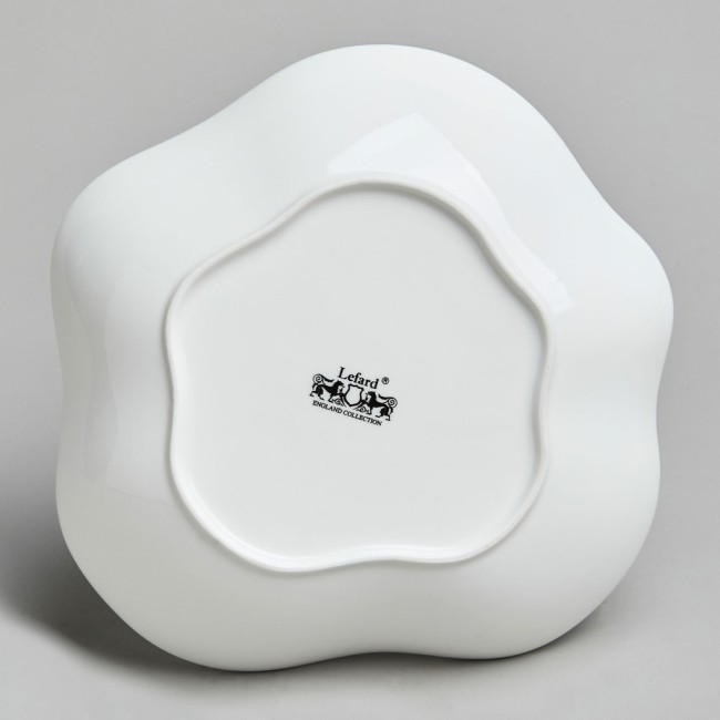 Блюдо lefard "charm" 23,5*5 см 1000 мл Lefard (171-340) Блюдо lefard "charm" 23,5*5 см 1000 мл Lefard (171-340)