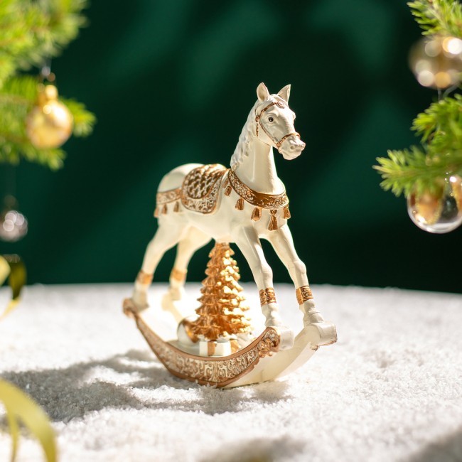 Статуэтка "конь-качалка" 14х3,5х14 см Lefard (146-2221) Статуэтка "конь-качалка" 14х3,5х14 см Lefard (146-2221)