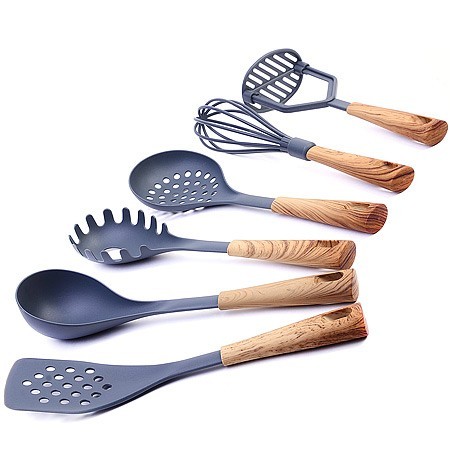 Кухонный набор на подставке 7 пр нейлон/термопластик Mayer&Boch (29521)