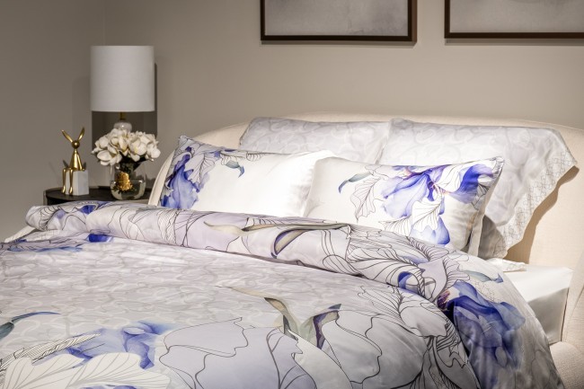 Простыня на резинке тенсель белая 180*200*30 (TT-00015792) Простыня на резинке тенсель белая 180*200*30 (TT-00015792)