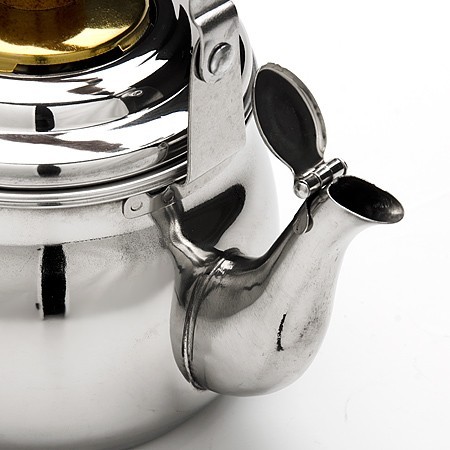 Заварник литой 1 л с/ситом с/свистк.МВ (23509) Заварник литой 1 л с/ситом с/свистк.МВ (23509)