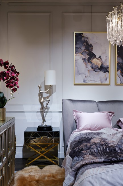 Тумба с матовой зерк.отделкой каркас металл.  60*40*60см (TT-00005661) Тумба с матовой зерк.отделкой каркас металл.  60*40*60см (TT-00005661)