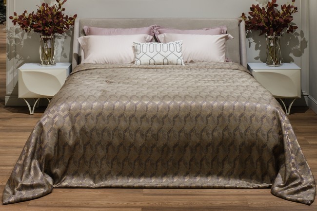 Покрывало MODENA золотое 260*260см (TT-00008642)