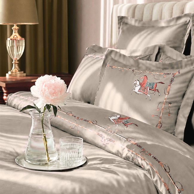 Кпб,king size,"passage"капучино,сатин,хлопок 100%,п.240х260-1шт,пр.260х260-1шт,н.50х70-2шт/70х70-2шт Lefard (989-004-07) Кпб,king size,"passage"капучино,сатин,хлопок 100%,п.240х260-1шт,пр.260х260-1шт,н.50х70-2шт/70х70-2шт Lefard (989-004-07)