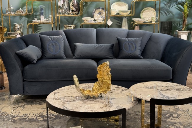 Диван Annette трехместный без мех,велюр сапфир Colt1006/хром 250*100*95 (TT-00012929) Диван Annette трехместный без мех,велюр сапфир Colt1006/хром 250*100*95 (TT-00012929)