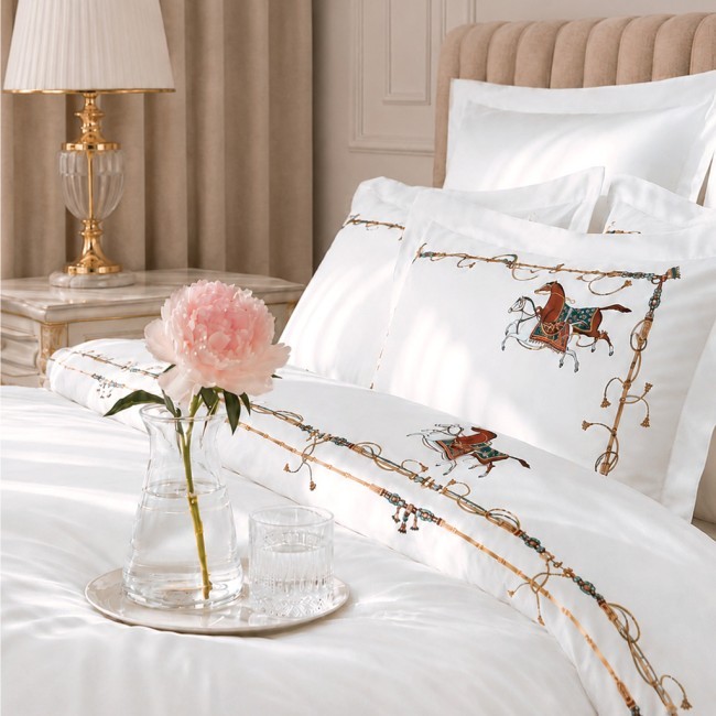 Кпб, king size, "passage"белый, сатин,хлопок 100%,п.240х260-1шт,пр.260х260-1шт,н.50х70-2шт/70х70-2шт Lefard (989-004-10)