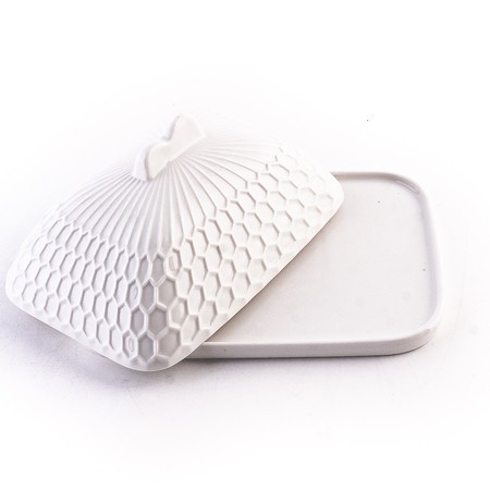 Масленка с крышкой 18х3х8 фарфор LR (60030)