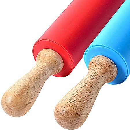 Скалка силикон дер.ручки 43,5х5,2 см.MB (30501)