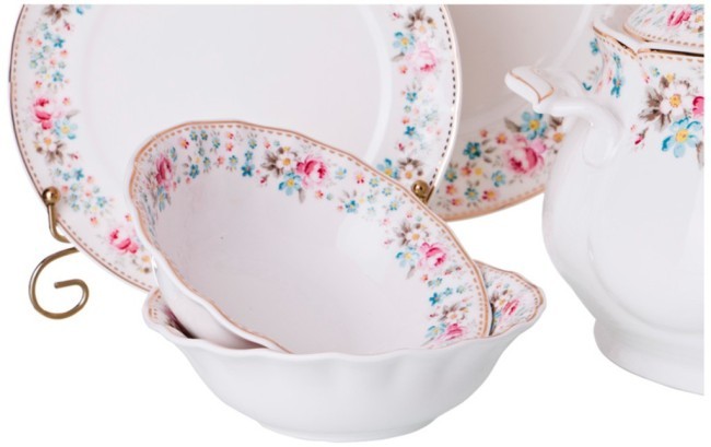 Столовый набор на 6 персон "мадемуазель кики" 24 пр. Lefard (54-466) Столовый набор на 6 персон "мадемуазель кики" 24 пр. Lefard (54-466)