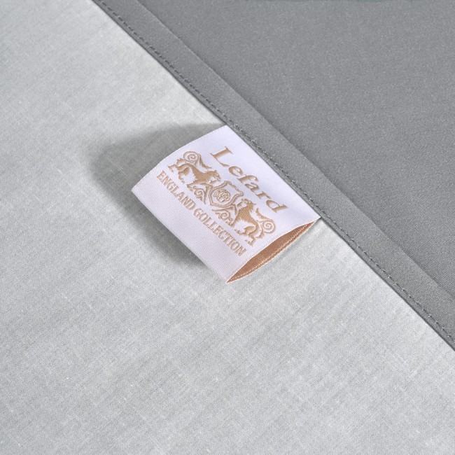Кпб,king size,"solid" серый, сатин, хлопок 100%,п.240х260-1шт,пр.260х260-1шт,н.50х70-2шт/70х70-2шт Lefard (989-004-17) Кпб,king size,"solid" серый, сатин, хлопок 100%,п.240х260-1шт,пр.260х260-1шт,н.50х70-2шт/70х70-2шт Lefard (989-004-17)
